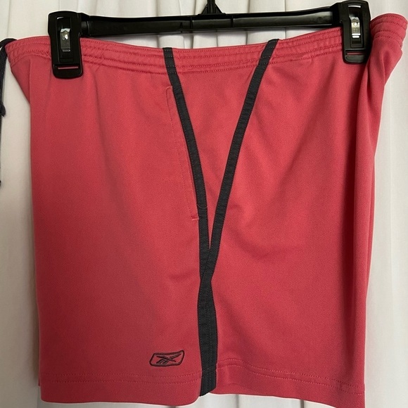 REEBOOK Shorts, Size-M, Salmon Pink w/Dark Accents & Ties at Waist, Lightly Used - Picture 8 of 12